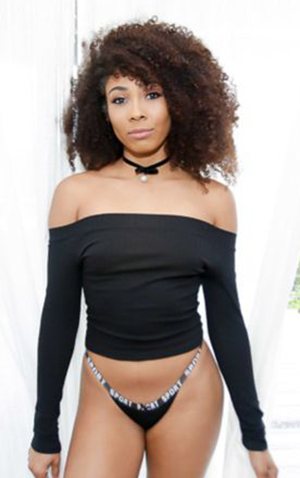 Nia Nixon